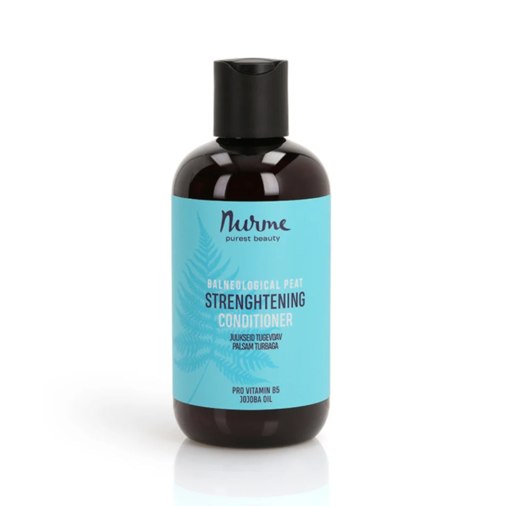 Hair-strengthening conditioner with peat